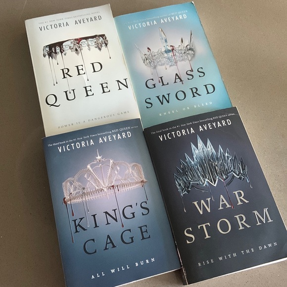 Other - Book set by Victoria Aveyard